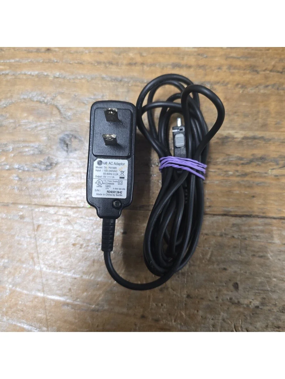 OEM LG TA-P01WS / TA-P01WR Travel Wall Charger for LG VX3200 VX3300-A Cell Phone